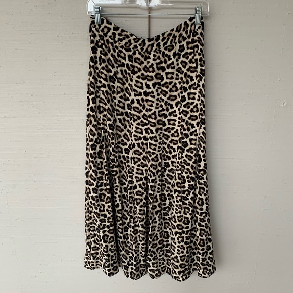 Leopard Print Midi Skirt - Picture 2 of 6